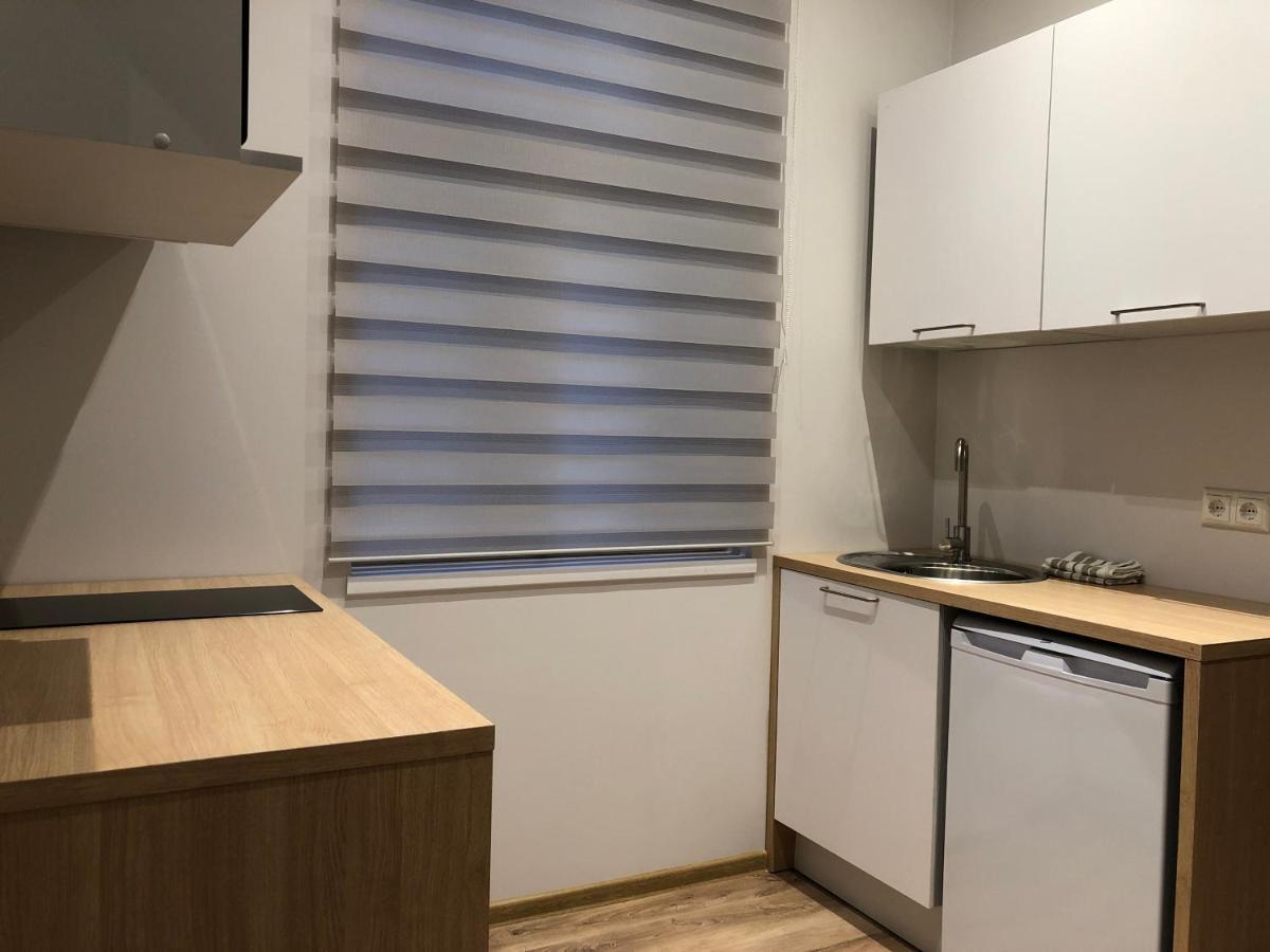 Jon'S 2 Apartments Parnu Bagian luar foto