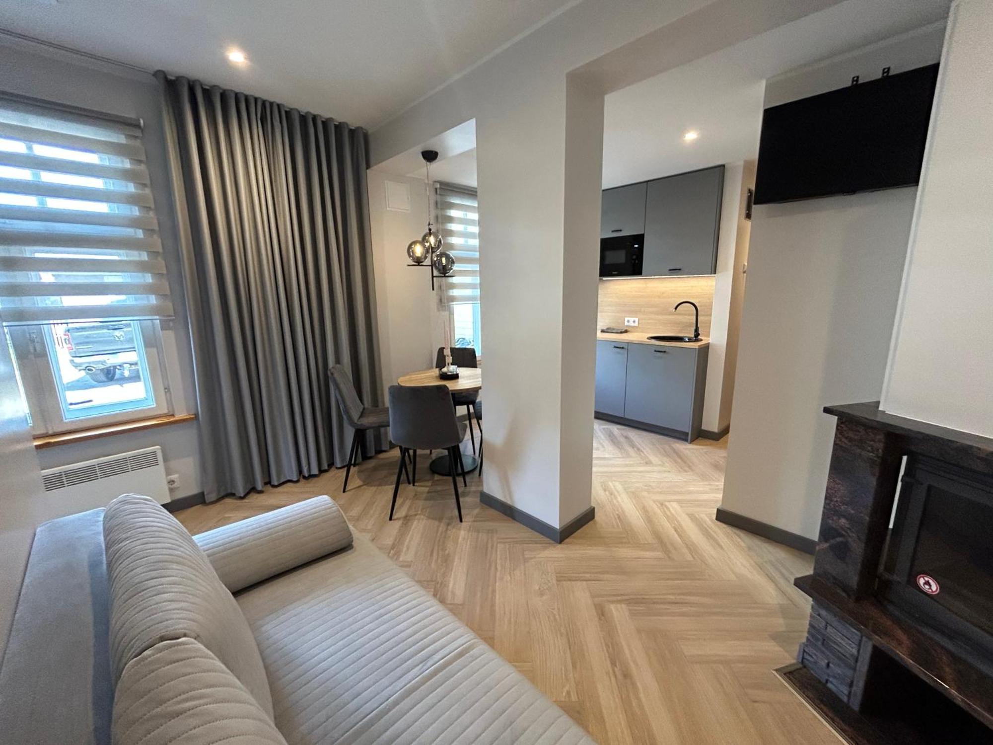 Jon'S 2 Apartments Parnu Bagian luar foto
