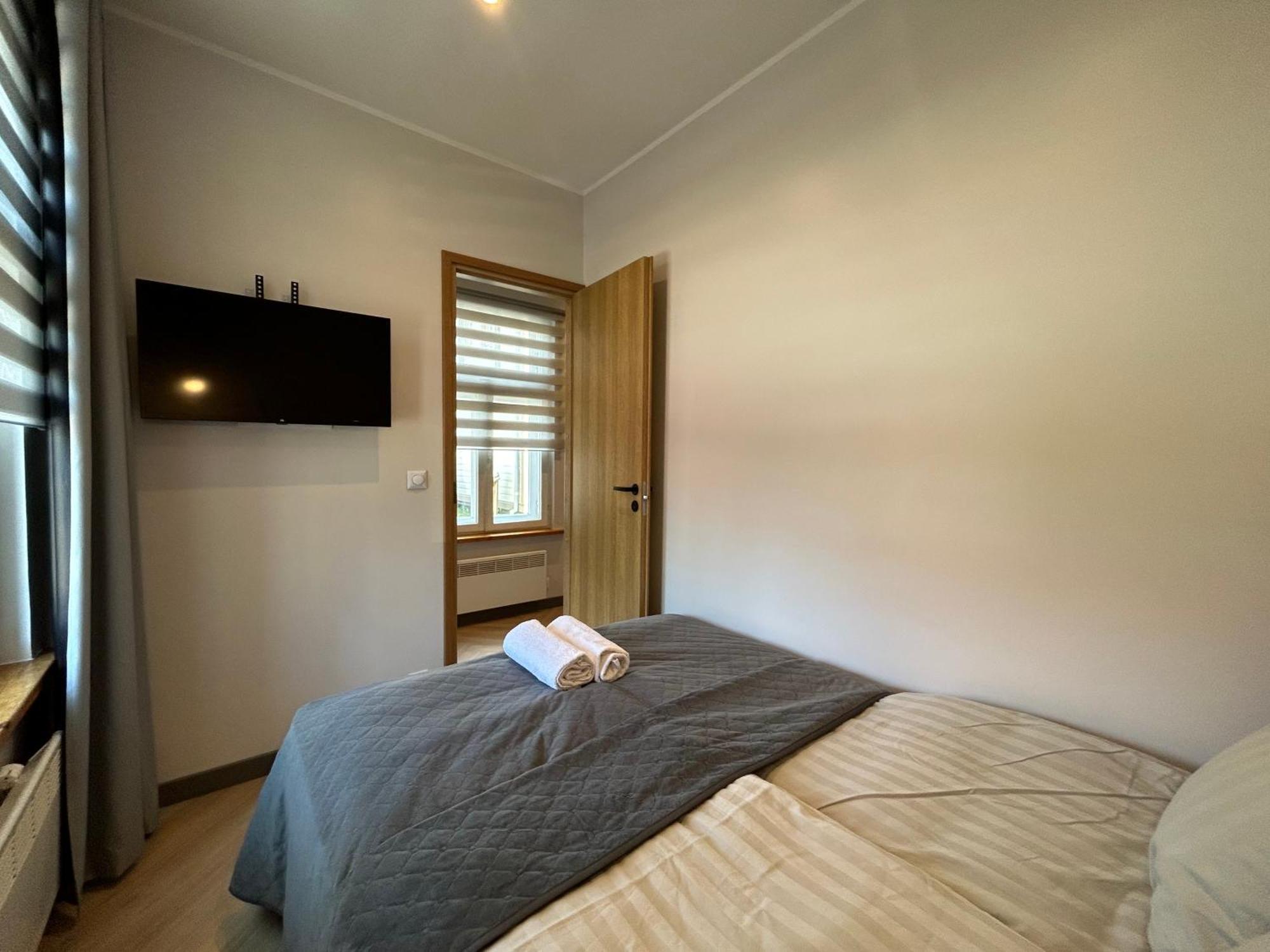 Jon'S 2 Apartments Parnu Bagian luar foto